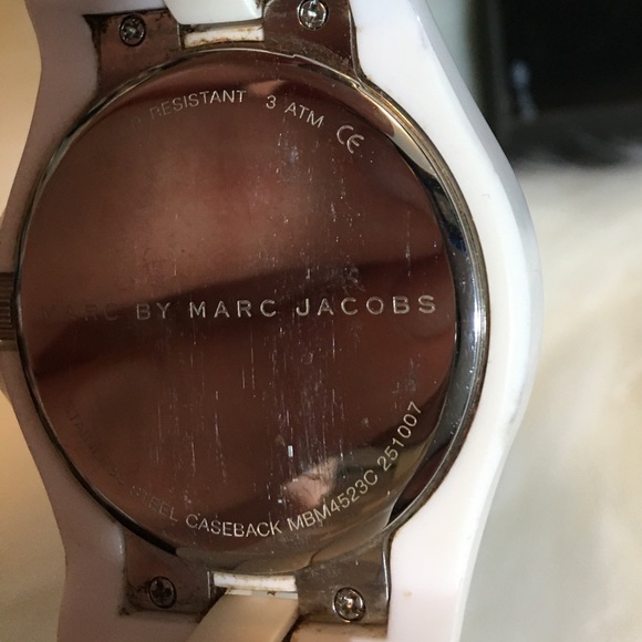 MARC JACOBS “Rivera” Glitz Rhinestone Logo Watch Wristwatch 40mm Plastic White - Picture 5 of 7